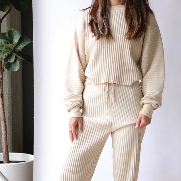 JOHN ELLIOTT Ribbed Terry Sweatpant + Sweatshirt - Picture 2 of 16